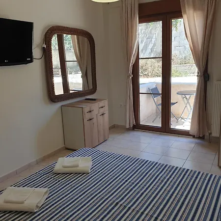 Irina Apartment Afitos Dış mekan fotoğraf